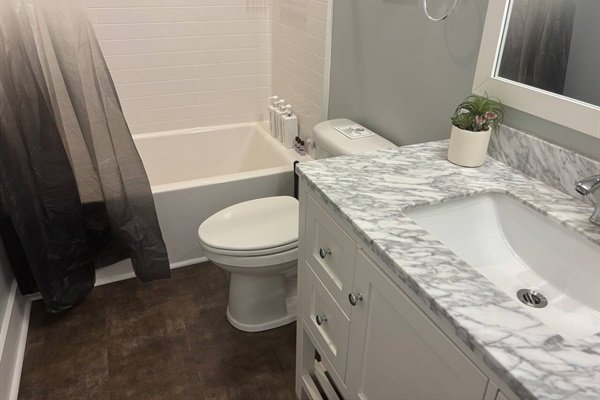 0264fe5e91444dfead9dc8a6995361af-Medium