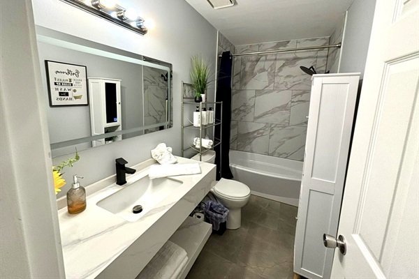 0cdebb55d8314d25acfcd41273ef2e6f-Medium