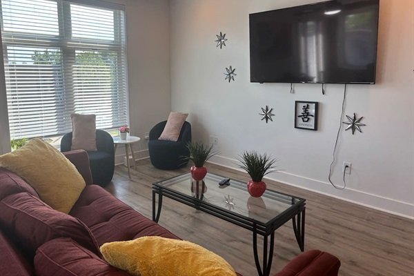 2c9736d776c84aaf937f28723e269294-Medium