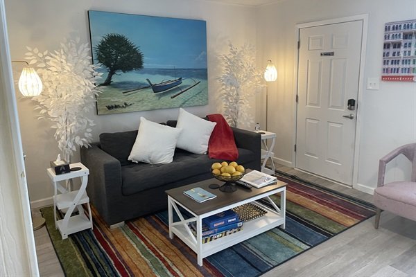 3db98032141847ee89f743c8be95abeb-Medium