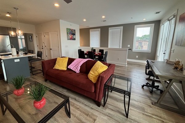 45ce50a95a644afd94131e30231f5504-Medium