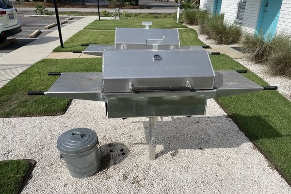 4d60bce75ee540cfa6813c60801c6c69-Medium