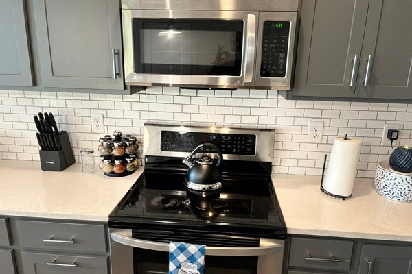 54858b2c469048d68920b905b758df9d-Medium