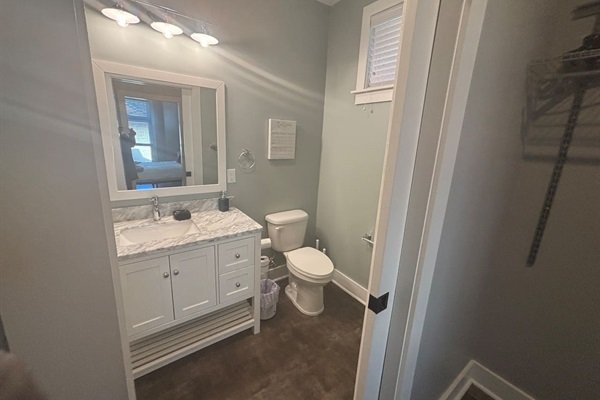 5a7e748f1fea499398dc4ab7cd3d38bd-Medium