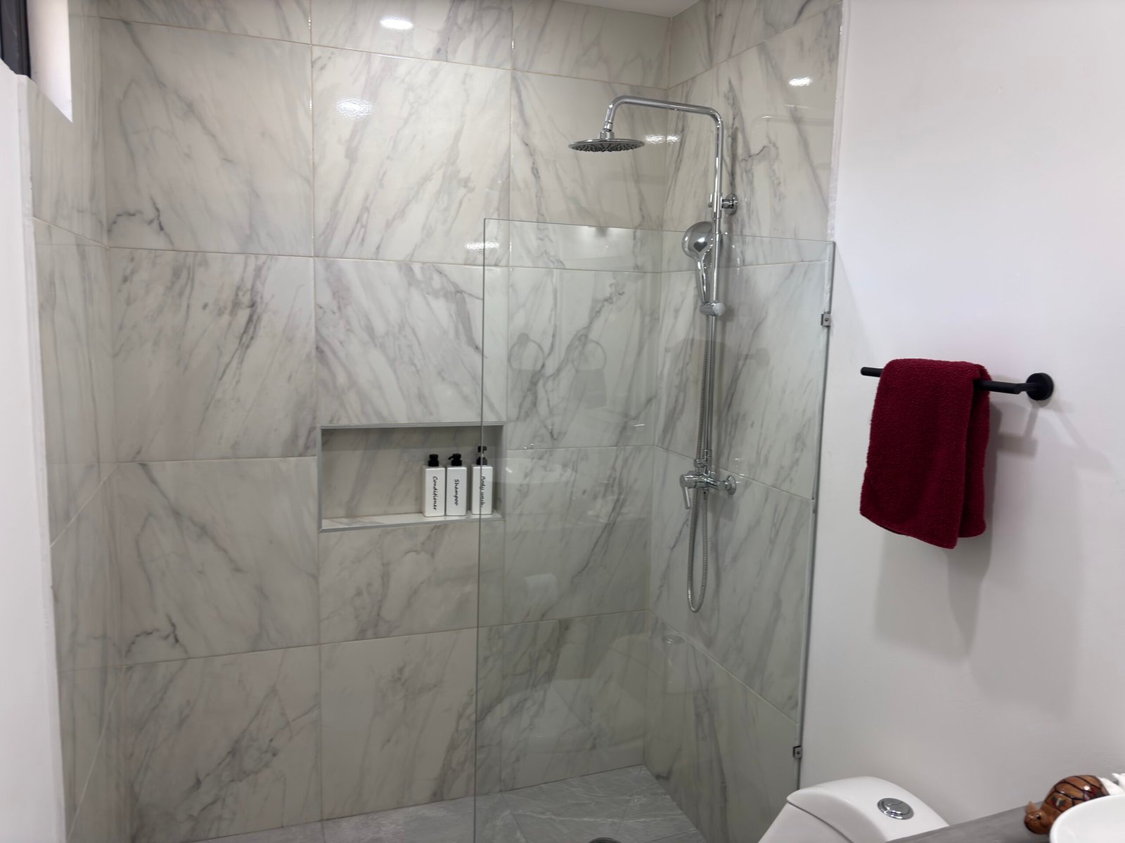 6160C0E4-038D-4D4C-9778-55CFCD481B39-scaled