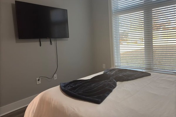 97def03229fb43e0889d58f826d8a724-Medium