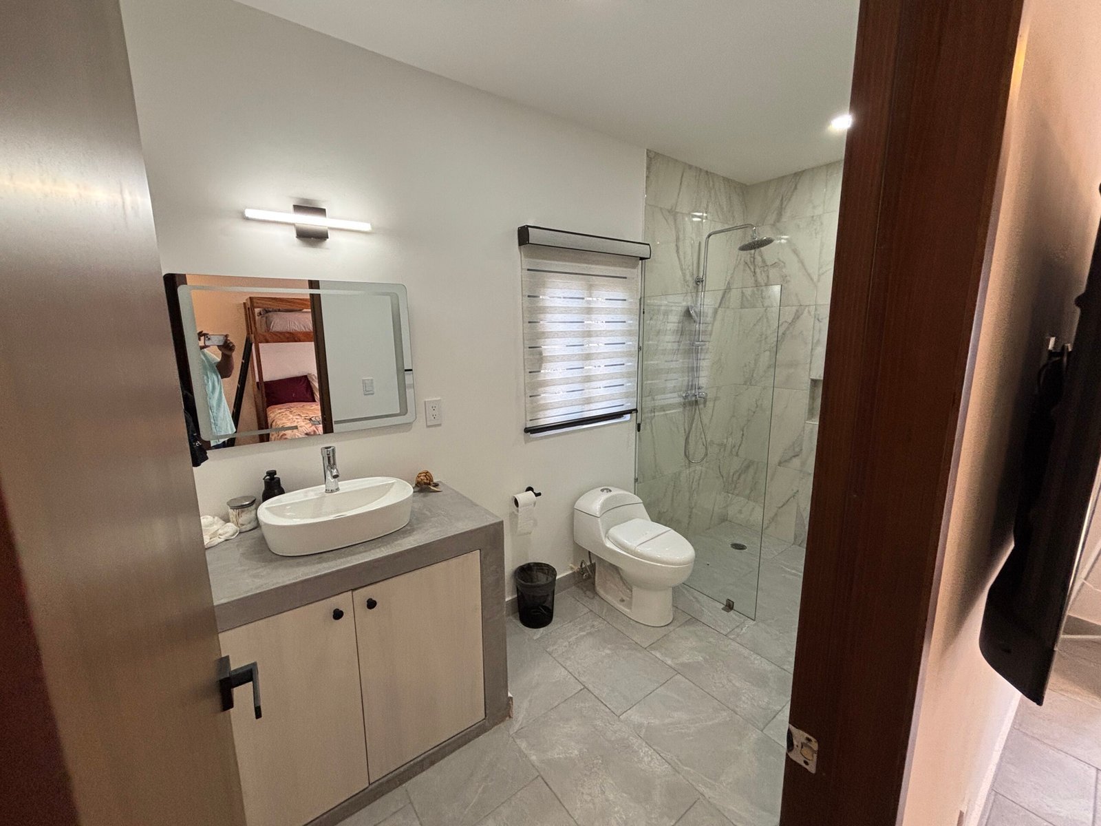 E8FAEEE6-BA81-451B-8FC9-32E4D06FBB18-scaled