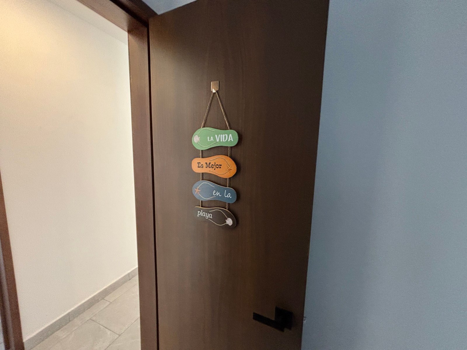 EE79E3BA-E218-4AE6-98AE-CECD502FFBA8-scaled