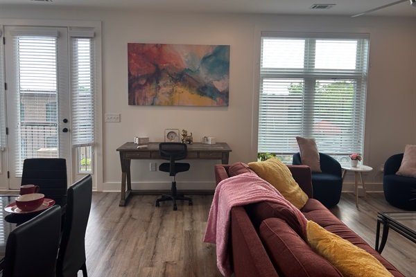 adc55c1a0a0d4f0ab5e5c3757a7c704f-Medium