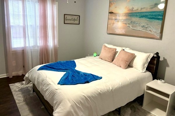 ae8b4fa3033d41e89680d9d4fc09d6b0-Medium