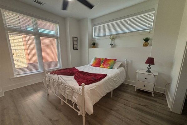 be95cf6289214ca8a14afd1a51701e15-Medium