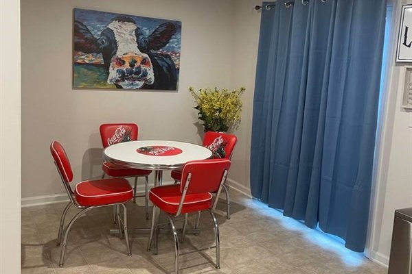 d44a0b76c79f46d1a140e239ab5e9bfa-Medium