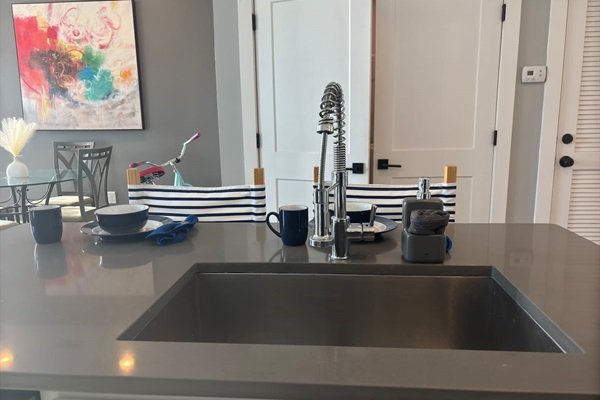 f3d831e2aa1f4404b8338d8790a585af-Medium