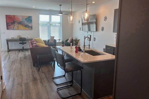 fad60cdb2ff9431fab2b41efcb331411-Medium